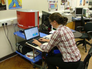 Dr Nicola Rogers is a post doc in the Kenwright group using the Magritek Spinsolve to make relaxation measurements on lanthanide complexes at Durham University. For ease of use, it is mounted on a trolley making it easy to move from lab to lab.